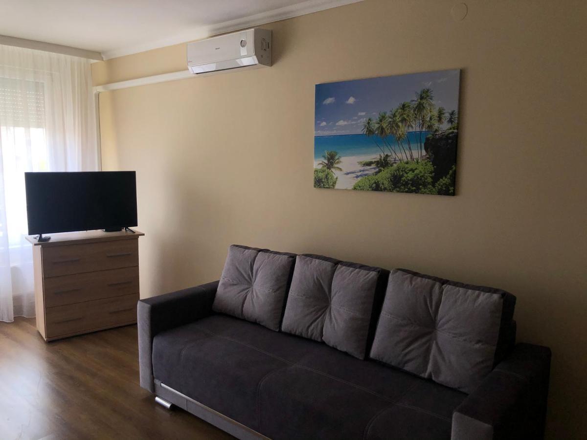 Hajdúszoboszló Alina Apartmanok מראה חיצוני תמונה