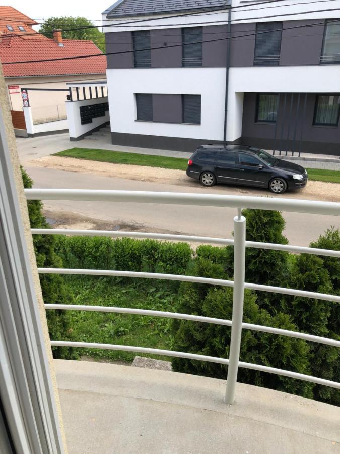 Hajdúszoboszló Alina Apartmanok מראה חיצוני תמונה