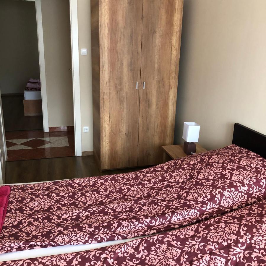Hajdúszoboszló Alina Apartmanok מראה חיצוני תמונה
