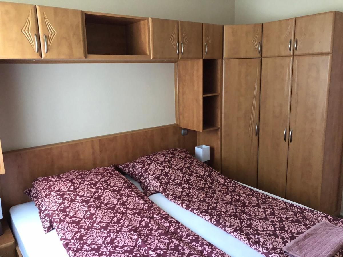 Hajdúszoboszló Alina Apartmanok מראה חיצוני תמונה