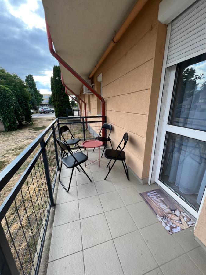 Hajdúszoboszló Alina Apartmanok מראה חיצוני תמונה